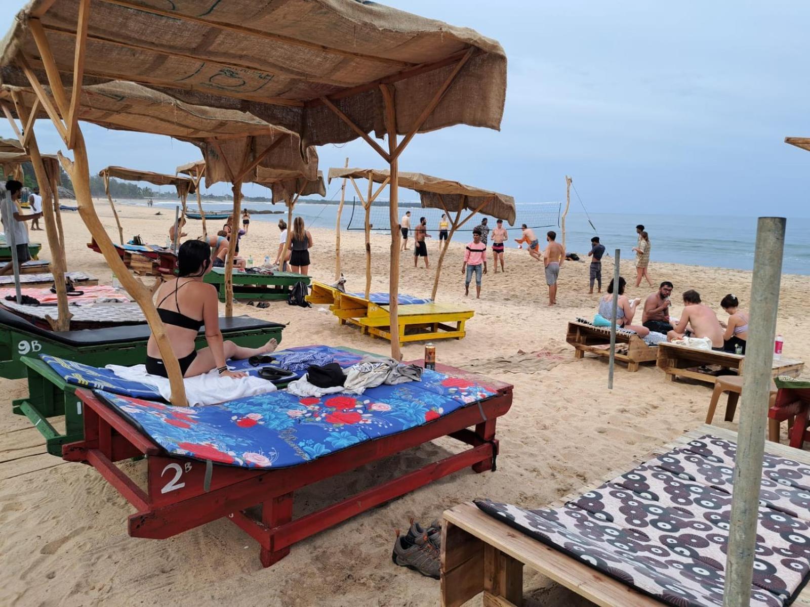 The Surf Access Guest House Arugam Bay Buitenkant foto